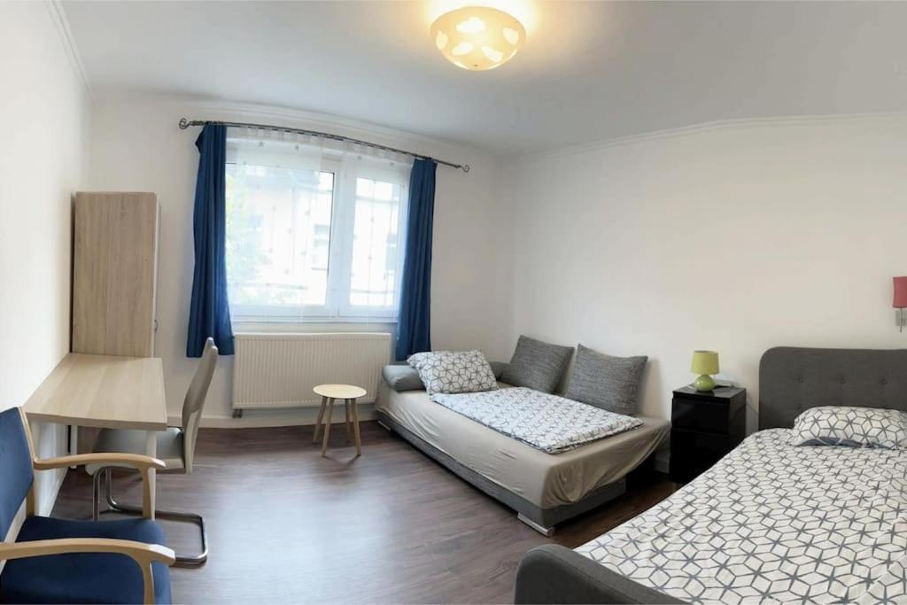 דיסבורג Duesseldorf Messe And Airport, 2-Bedroom Apartment With Kitchen And Garden מראה חיצוני תמונה