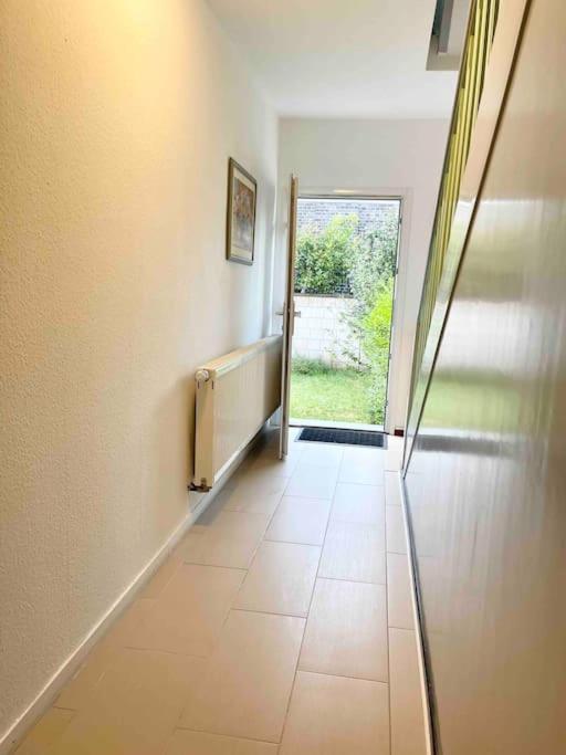 דיסבורג Duesseldorf Messe And Airport, 2-Bedroom Apartment With Kitchen And Garden מראה חיצוני תמונה