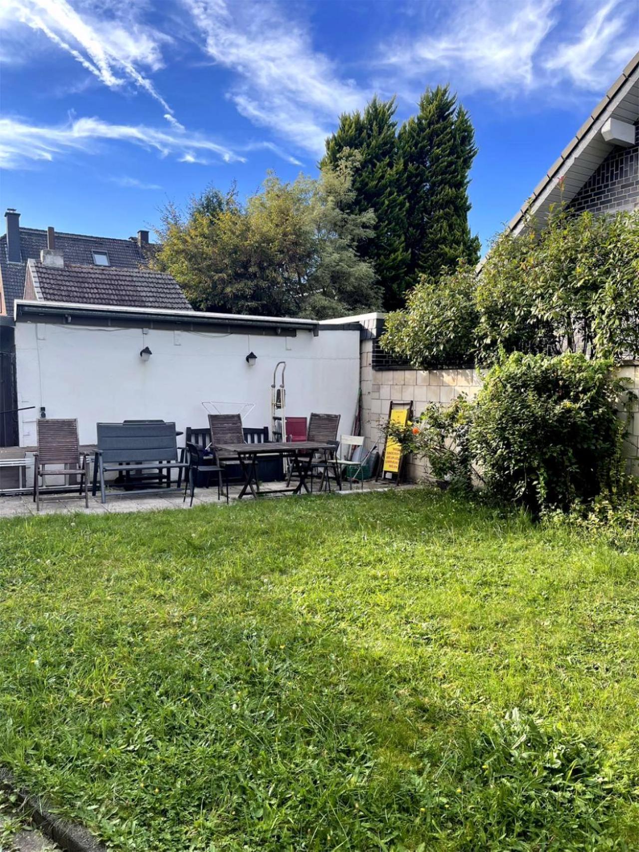 דיסבורג Duesseldorf Messe And Airport, 2-Bedroom Apartment With Kitchen And Garden מראה חיצוני תמונה